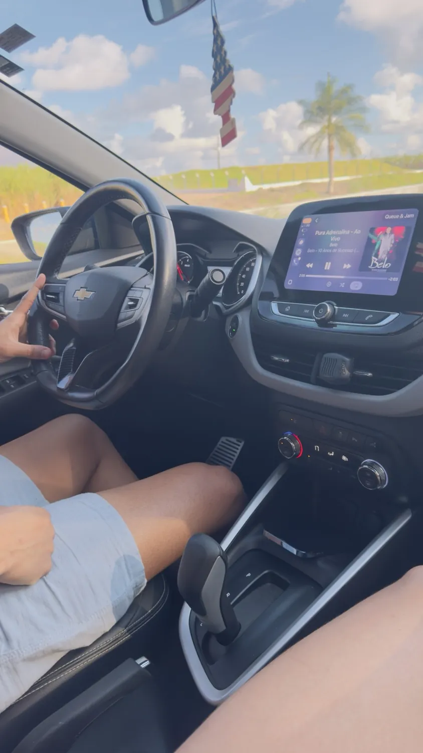 Nós dois no carro