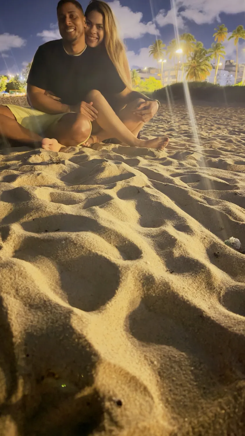 Nós na praia